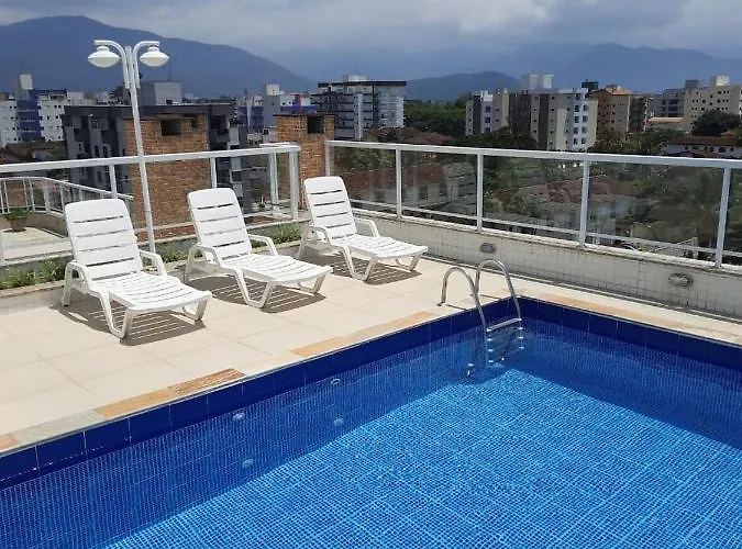 Apartamento completo e confortável com excelente localização, 5 min da Praia Grande, Tenório e comércio Ubatuba
